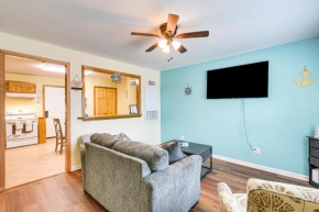 1 Mi to Historic Pleasure Pier Galveston Home